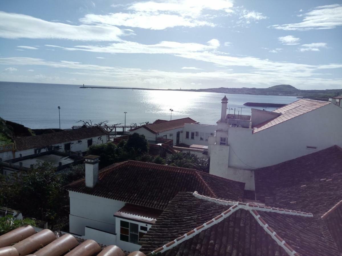 Janelas da Praia Praia da Vitoria Bagian luar foto