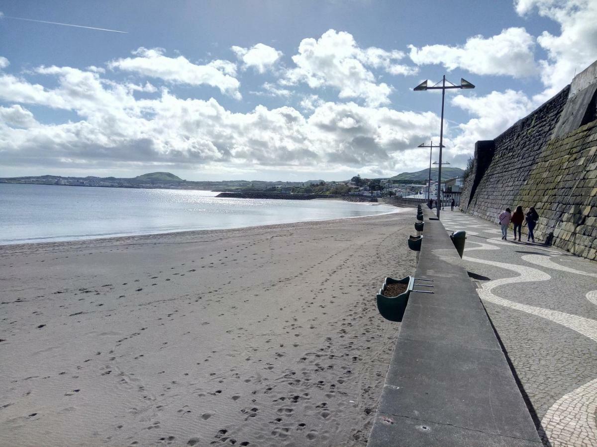 Janelas da Praia Praia da Vitoria Bagian luar foto