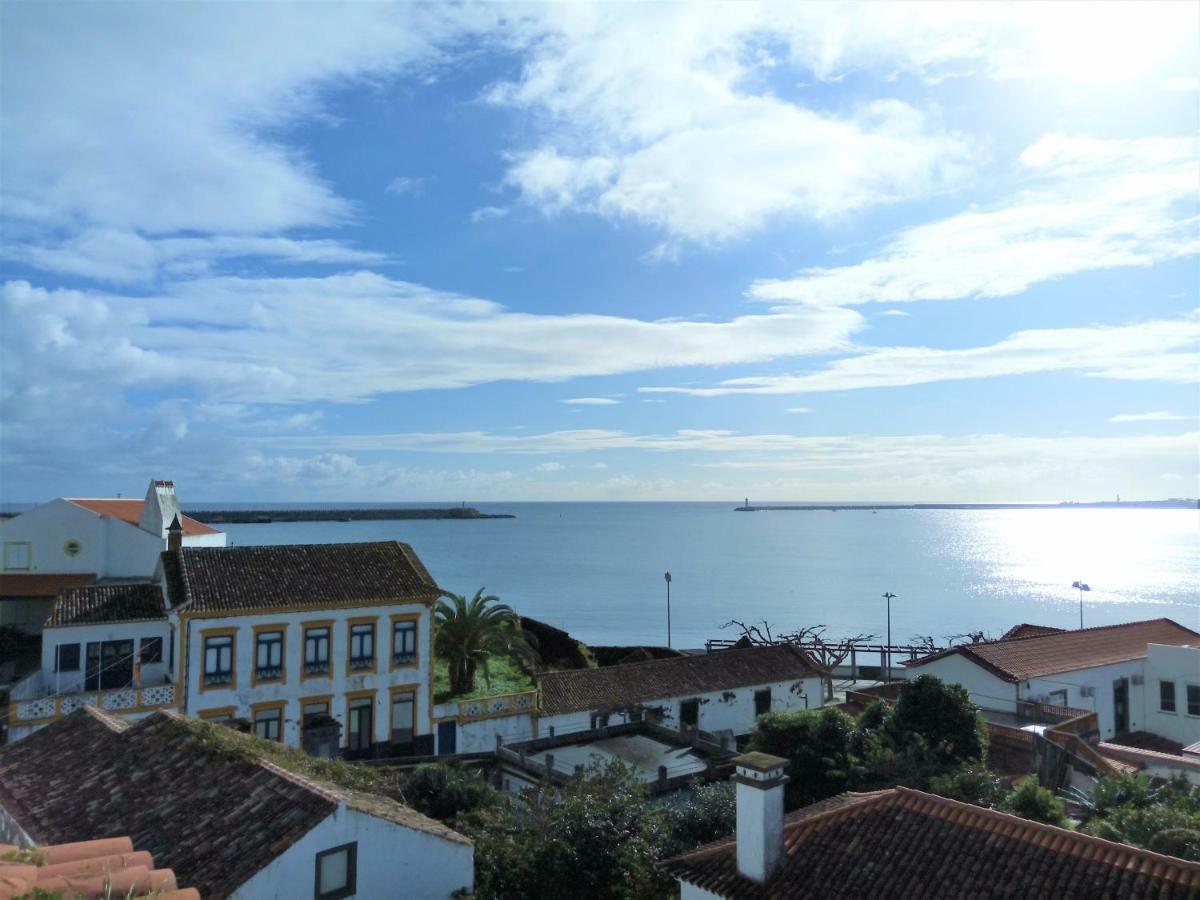 Janelas da Praia Praia da Vitoria Bagian luar foto